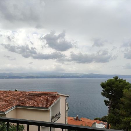 Rake Apartman Omiš Szoba fotó